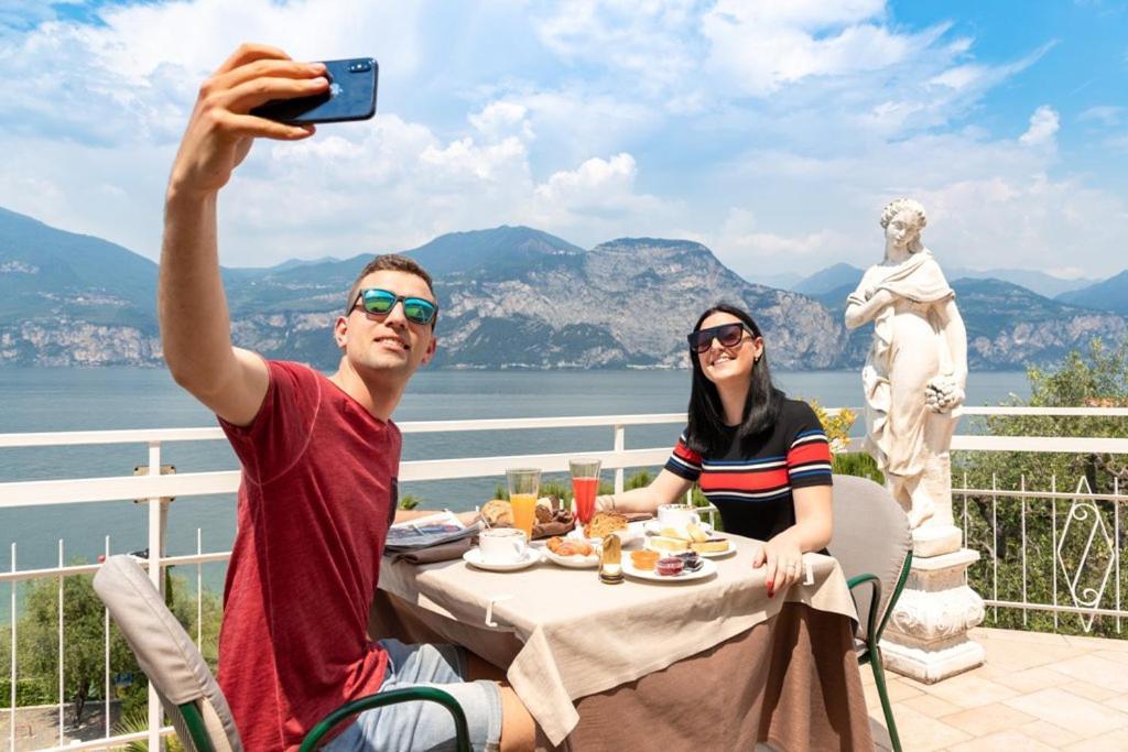 Hotel Eden Brenzone sul Garda Kültér fotó