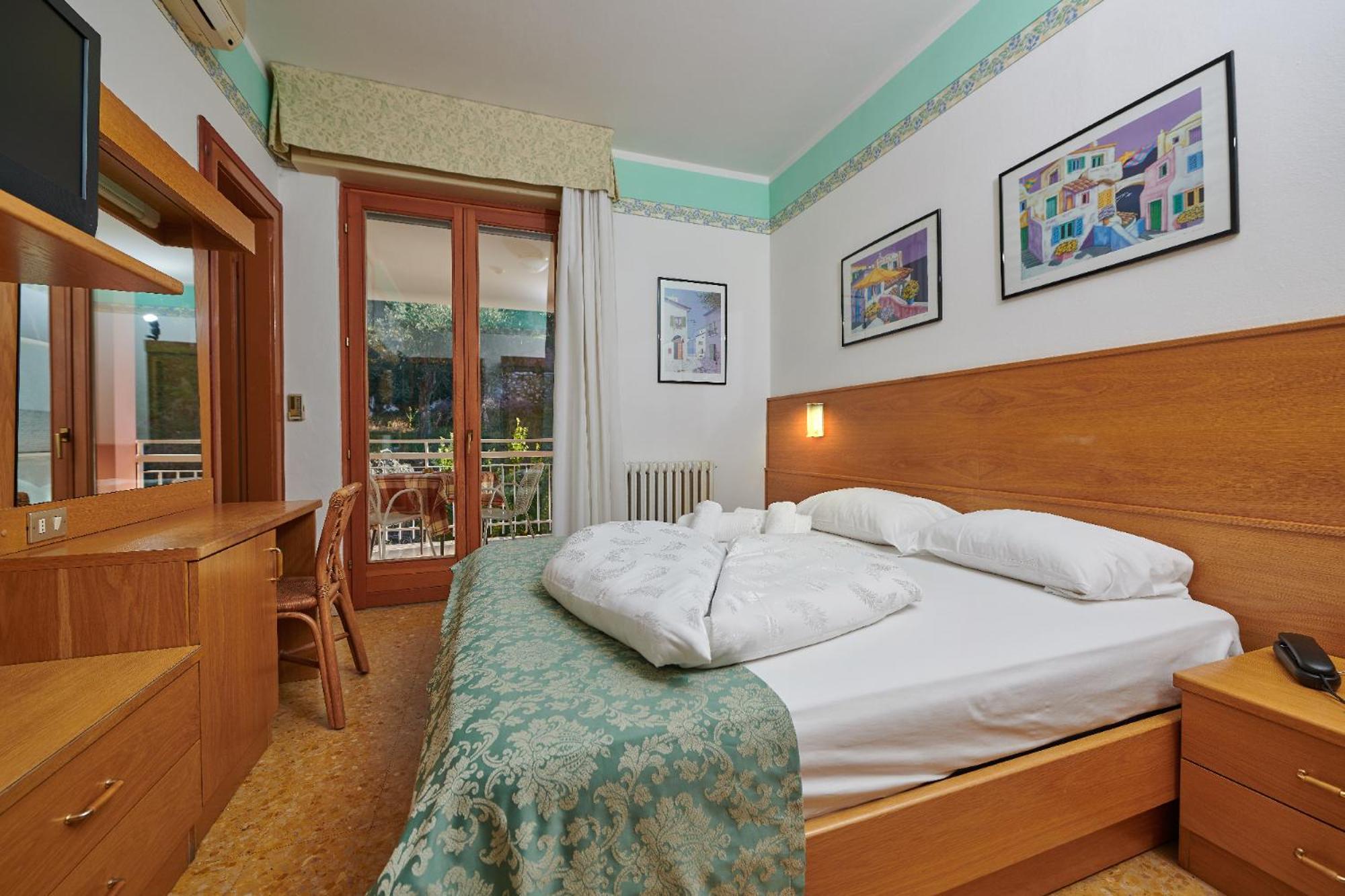 Hotel Eden Brenzone sul Garda Szoba fotó