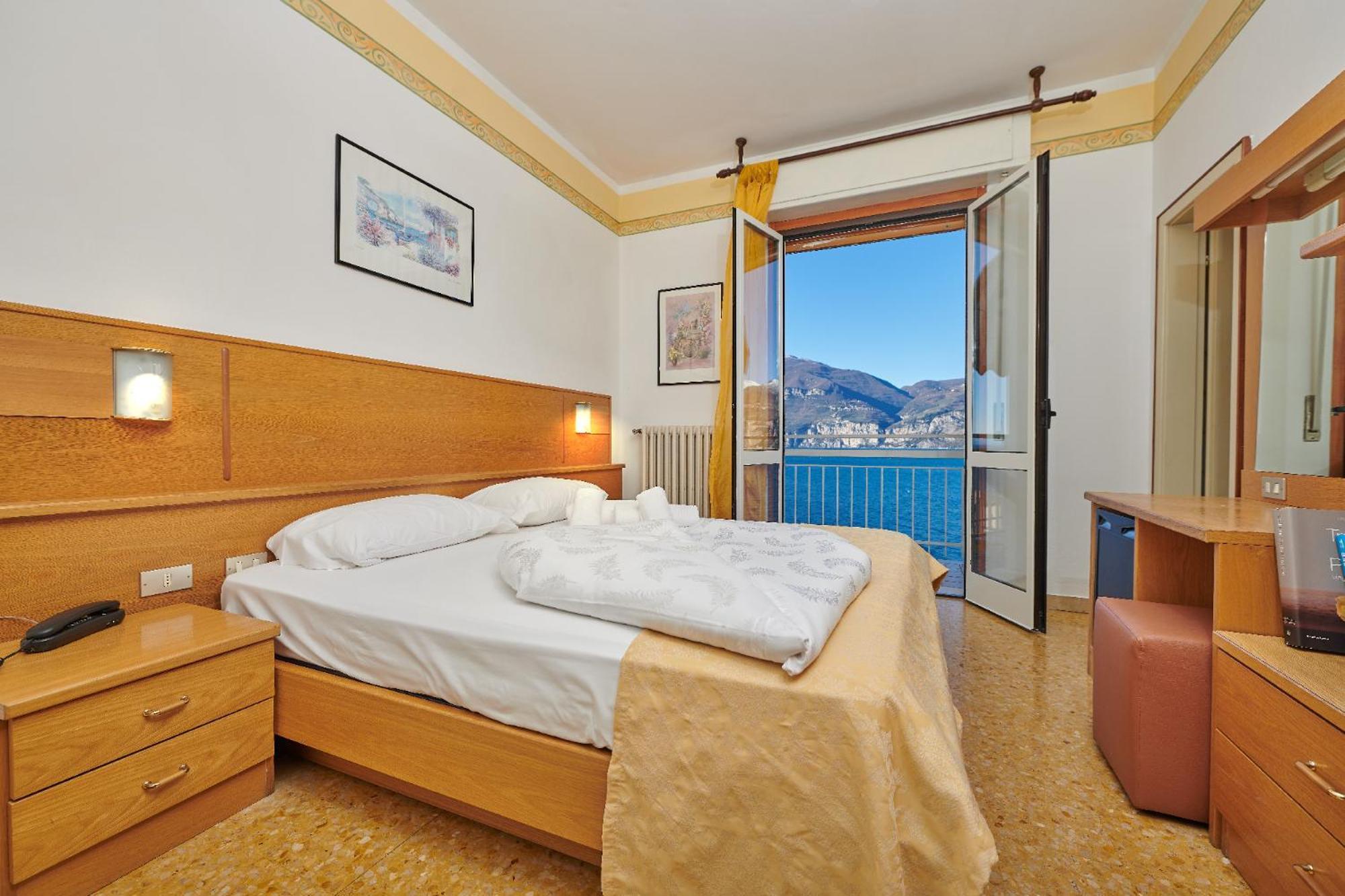 Hotel Eden Brenzone sul Garda Szoba fotó