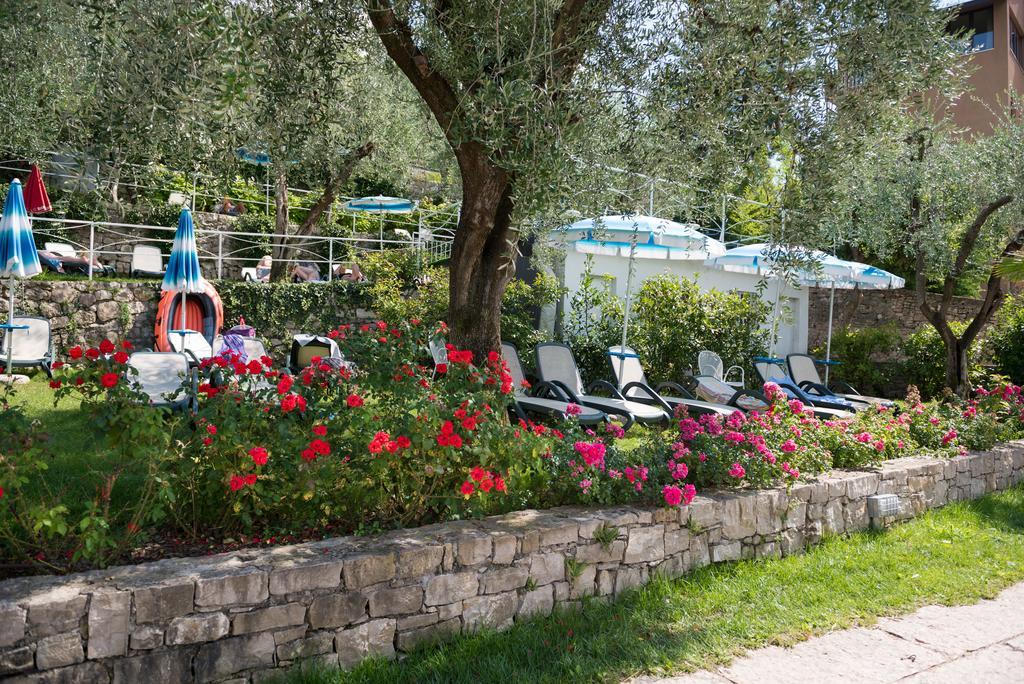 Hotel Eden Brenzone sul Garda Kültér fotó