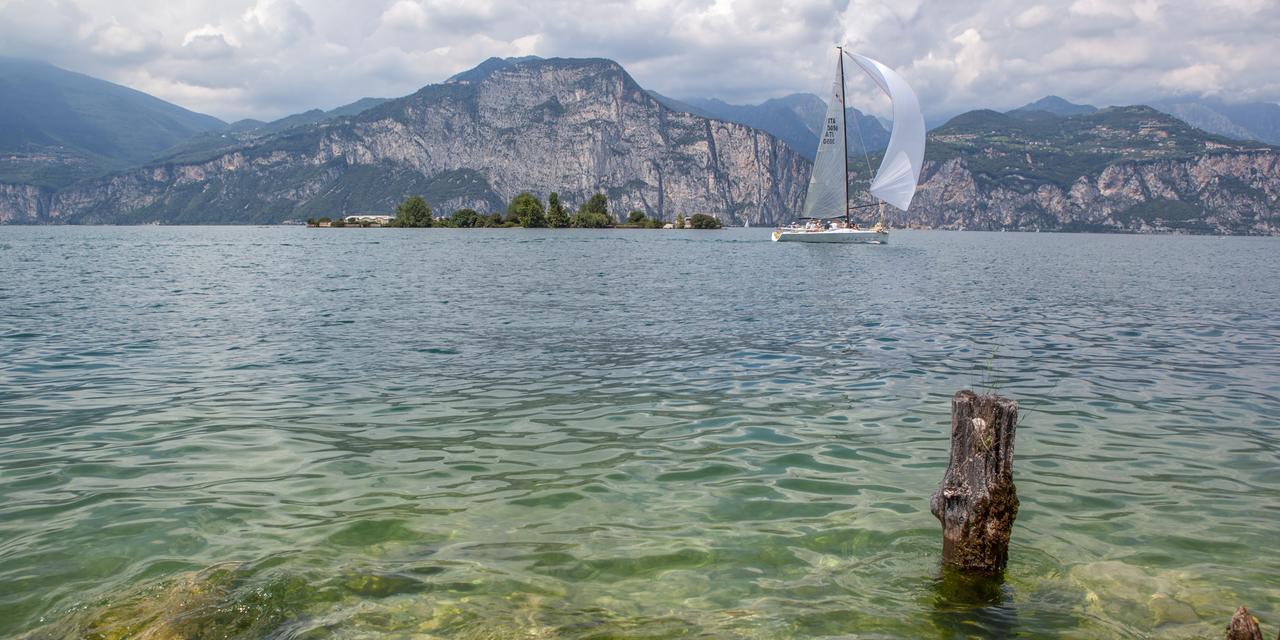 Hotel Eden Brenzone sul Garda Kültér fotó